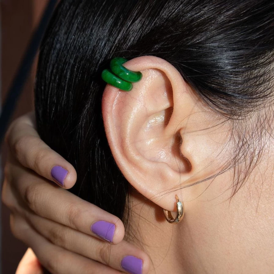 "SEREE Elegant Jade Earcuff – Unique Clip-On Ear Cuff for Women"