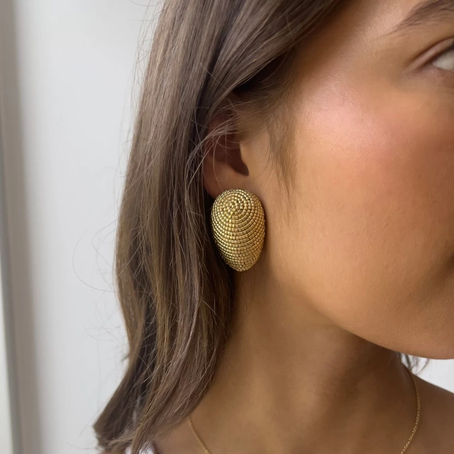 Susana Vega Mini Maurita Gold Hoop Earrings – Elegant & Dainty Jewelry