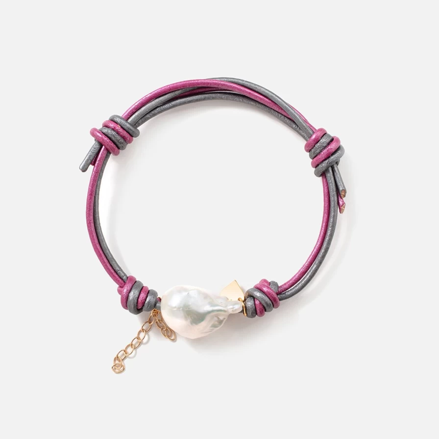 Joie DiGiovanni Baroque Pearl Bracelet with Gold Heart Charm and Leather Chain for Women