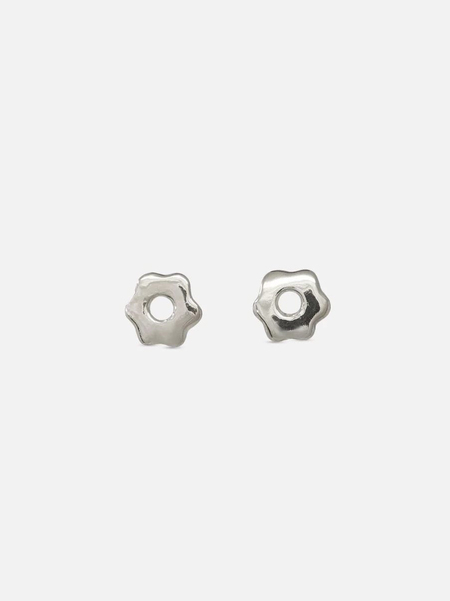 CLED Avens Stud Earrings – Elegant Silver Studs for Women, Minimalist Jewelry Gift