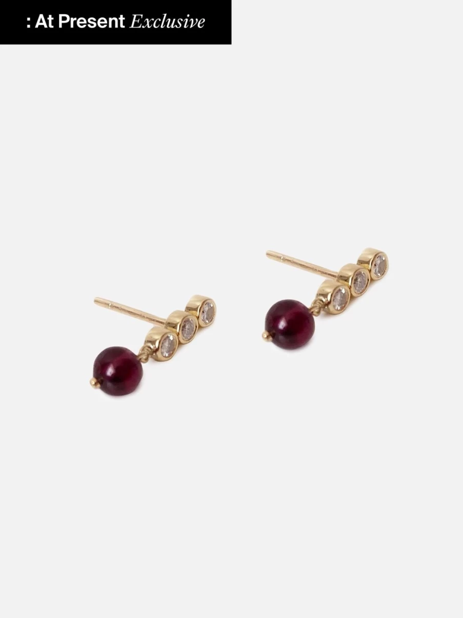 Noor Shamma Elegant Bauble Drop Earrings – Stylish Dangling Jewelry for Women