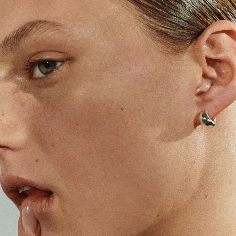 AGMES Mini Dahlia Huggies Hoop Earrings - Minimalist Gold Huggie Hoops for Women