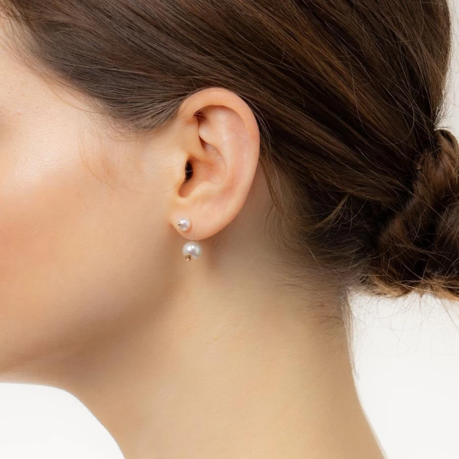 Hirotaka Bumble Bee Akoya Pearl Earrings for Women - Luxury 18K Gold Stud Earrings with Natural Pearls