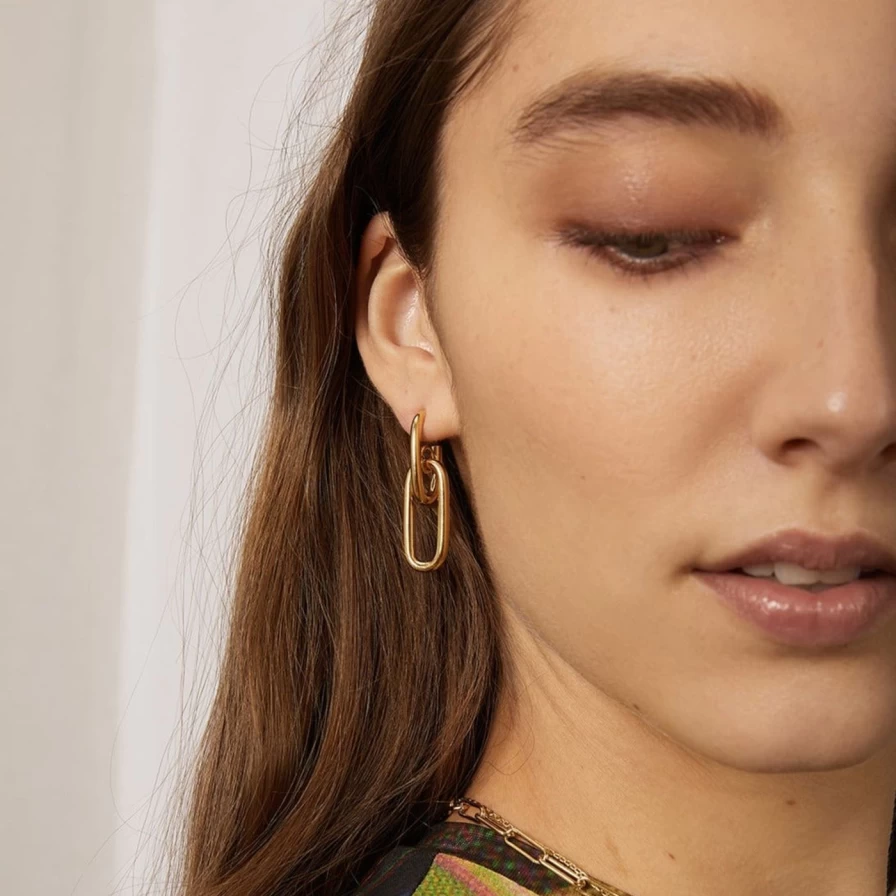 Lady Grey 14K Gold Bond Hoop Earrings - Minimalist Luxury Studs for Women