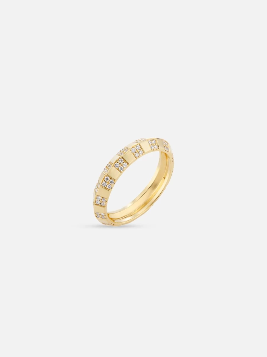 Ri Noor Pinstripe Strength Knife Edge Diamond Ring for Men - Elegant Wedding Band