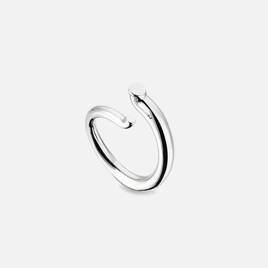 "Kloto Sterling Silver Curve Ring – Elegant Band for Women & Men"