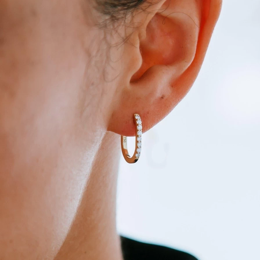 Noor Shamma Diamond Luz U-Huggies Earrings – Elegant and Stylish Jewelry